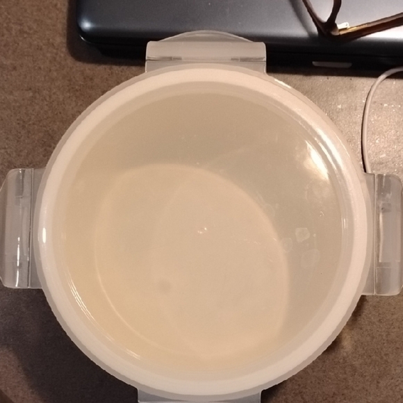 Pfaltzgraff Tea Rose Ceramic Bowl with Lid - Picture 6 of 8